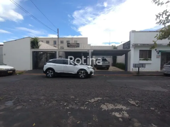 Sala para alugar, Nossa Senhora Aparecida - Uberlândia/MG - Rotina Imobiliária