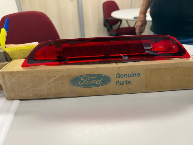 Lanterna stop Ford KA 2014 a 2021 
