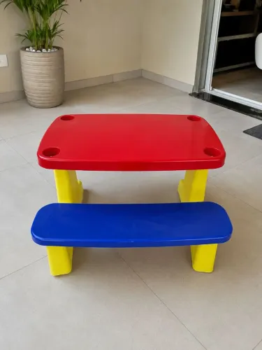 Mesa escolar Tramontina novissima