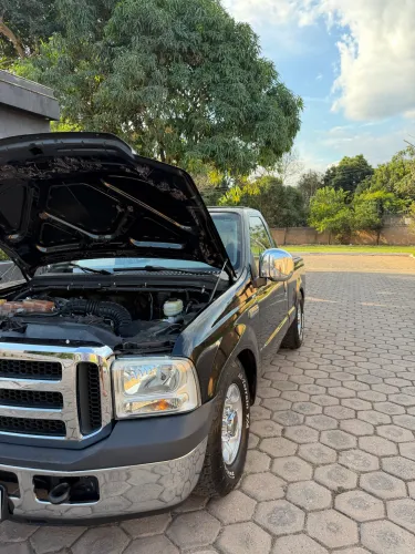 Ford F-250 XLT 4.2 TB Diesel 2005