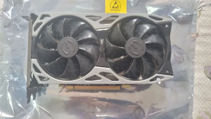 Placa de Vídeo GTX 1660 Ti 6GB EVGA