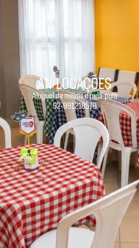 Aluguel de Mesas, cadeiras toalhas pula pula jogo de mesa com toalha TEMOS QUADRICULADOS