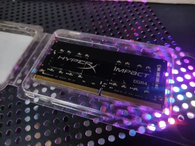 Memoria Kingston 8 Gb's DDR4 (No estado)