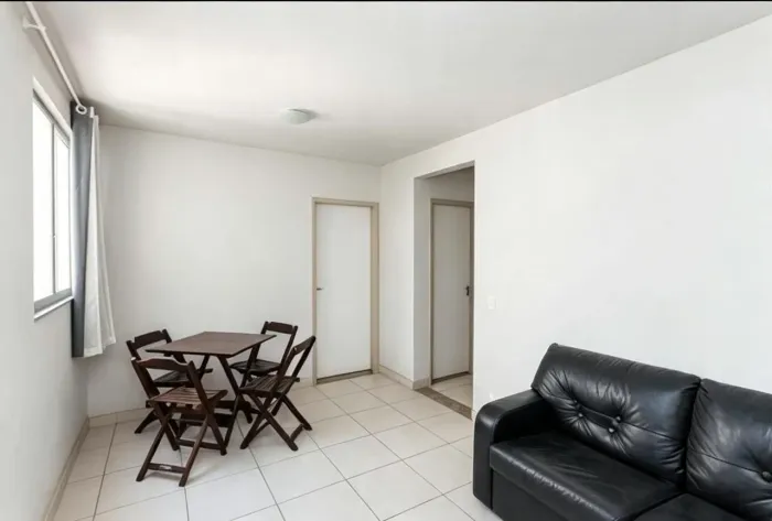 Apartamento para Venda em Macaé, Virgem Santa, 2 dormitórios, 1 banheiro, 1 vaga