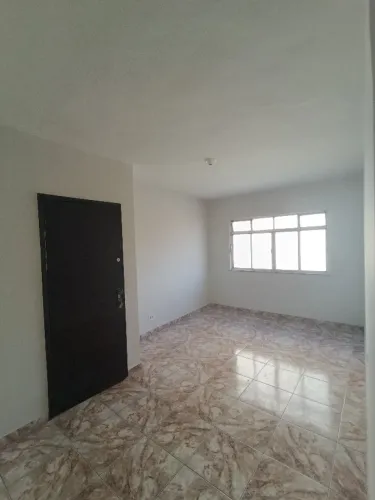 Apartamento 2 quartos no centro de Alcântara