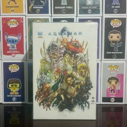Box Aquaman com 5 volumes (COM PROTETOR E NUNCA USADO)