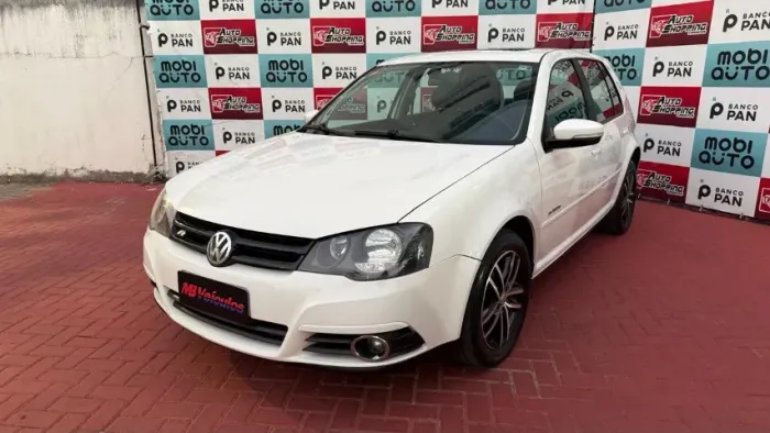 Volkswagen Golf Sportline 2.0 MI Total F. 8V Tip. 2013