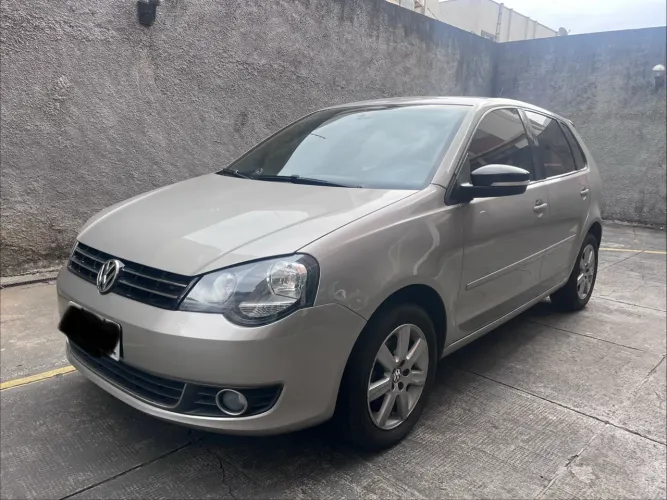 Volkswagen Polo Sportline 1.6 MI Total Flex 8V 5P 2012