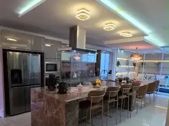 CASA SOLTA DISPONIVEL NO PASSARÉ | 5 SUÍTES | PORTEIRA FECHADA E ELEVADOR PRIVATIVO
