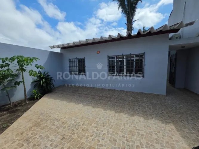 Aluga-se Casa Térrea na Região do Socorro