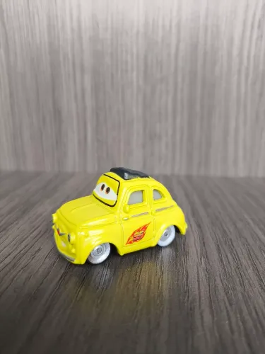 Luigi Miniatura Filme Carros Metal Diecast Novo Lacrado 
