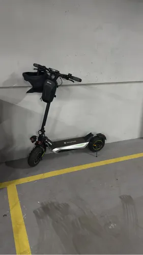 Patinete GT4 - 2 motores de 1200w - impecável!
