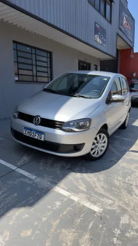 Volkswagen Fox 1.0 MI Total Flex 8V 5P 2012