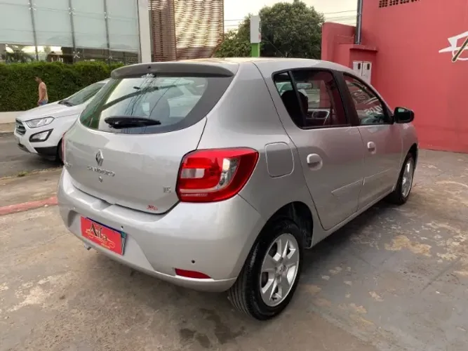 Renault Sandero Dynamique Hi-power 1.6 8V 5P 2015