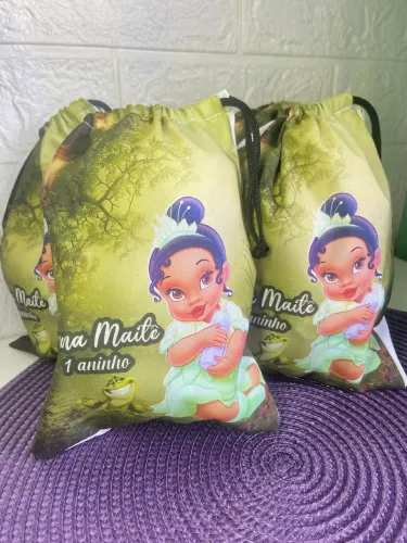 Lembrancinha de festa de aniversário personalizada 
