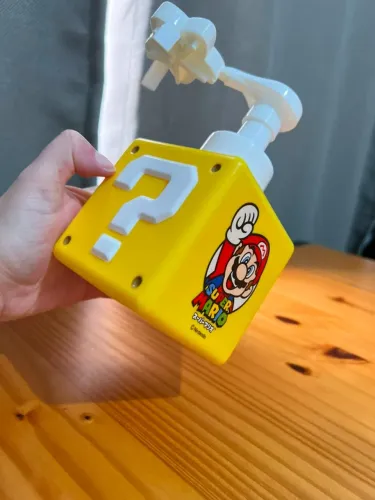 dispenser de sabão com espuma em formado de estrela da nintendo