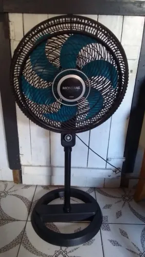 Vendo Ventilador Mondial 50cm de coluna em ótimas condições