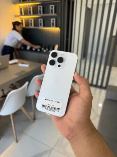 iPhone 16 pro 128 gigas branco 
