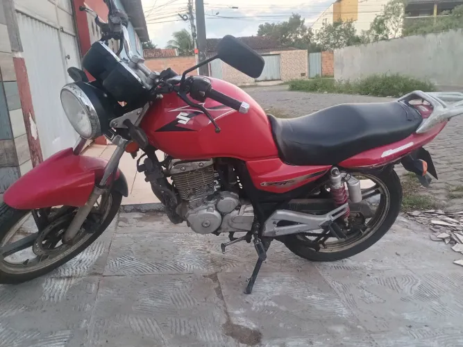 Suzuki GSR 150i , completa 