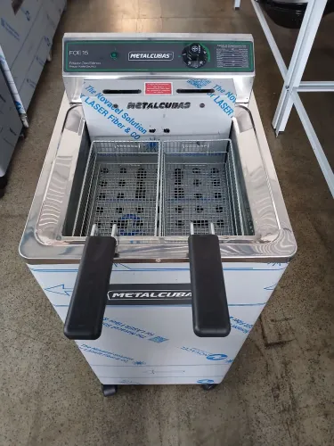 Fritadeira Elétrica Zona Fria FOE 15 Litros 5500W 220V - Metalcubas 