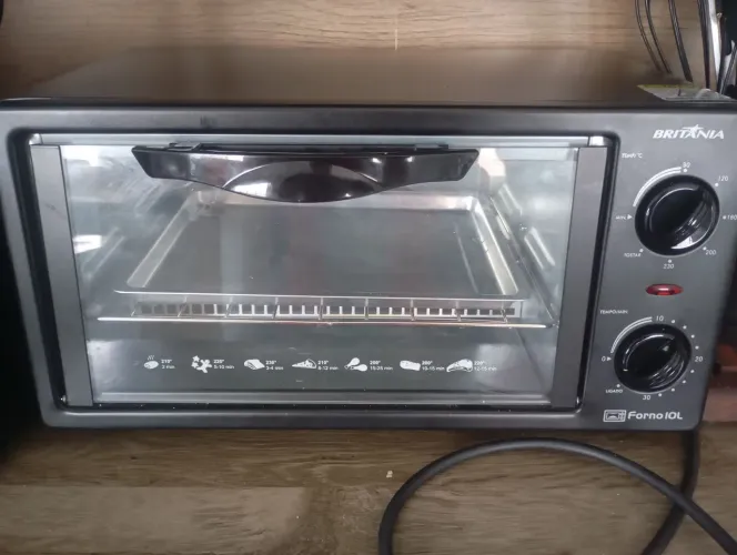 Forno Elétrico Britânia Bivolt - 10 Litros
