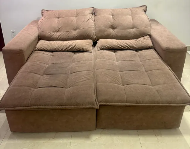 Sofá Marrom Reclinável e Retrátil 2,10