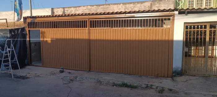 ALUGO CASA NO JARDIM RORIZ PLANALTINA-DF 