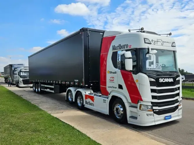 Scania R450 6x2 Ano 21 Euro 5 Personalizado Marlboro + Sider Facchini 0km 30 plt 15.40 
