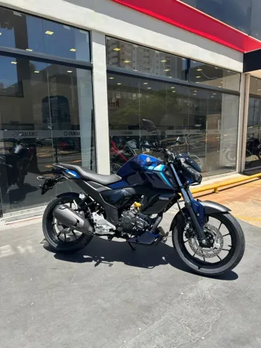 FAZER FZ15 ABS Connected