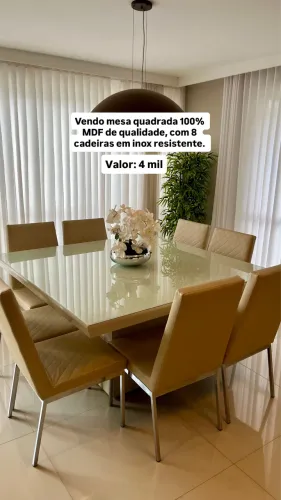 VENDO MESA QUADRADA 100% MDF COM 8 CADEIRAS 