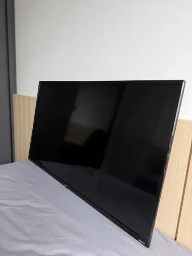 SMART TV PHILCO 42