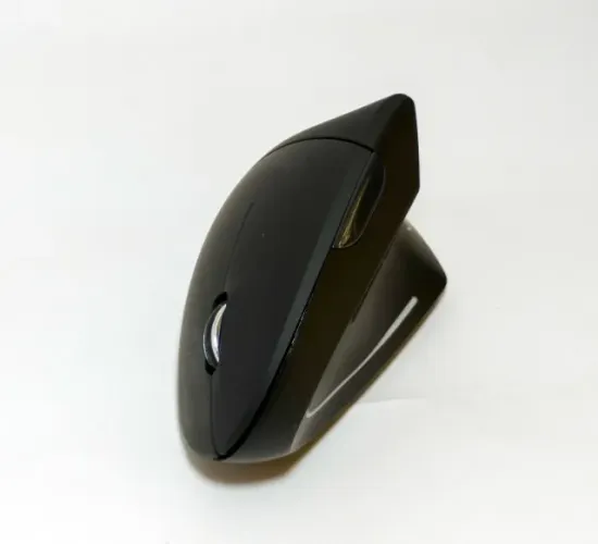 Mouse Vertical Sem Fio Recarregável Vinik PM300 Preto Ergonomico USB