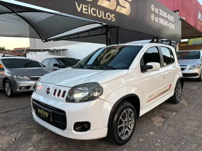 Fiat Uno Sporting 1.4 EVO Fire Flex 8V 4P 2014