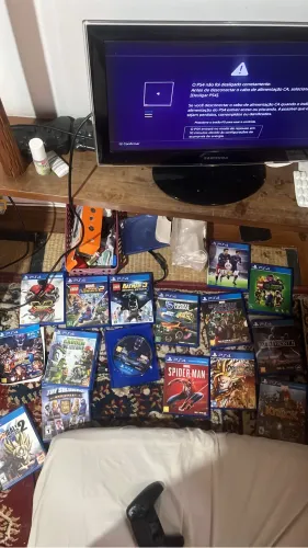 Ps4 slim com defeito + jogos + cabos