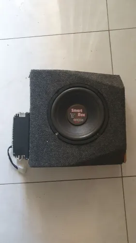 Caixa sub woofer com módulo 