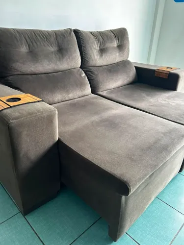Sofá retrátil em Suede de luxo entregamos