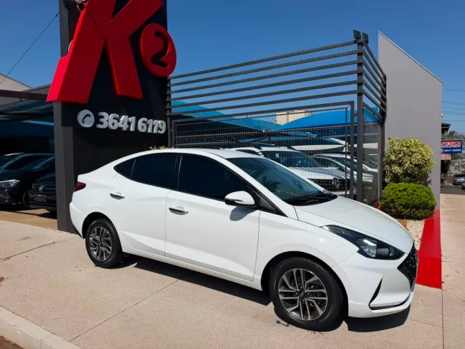 Hyundai HB20S Platinum 1.0 TB Flex 12V AUT 2022