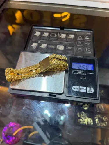 Pulseira trabalhada e reforçada Ouro 18k