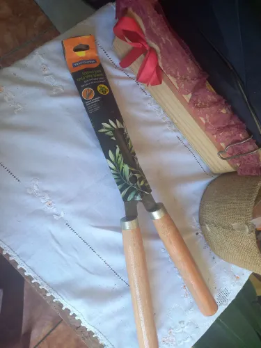 Tesoura para cerca viva/grama tramontina