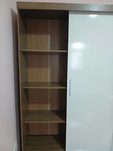 Guarda roupa, solteiro 3 anos de uso por 400