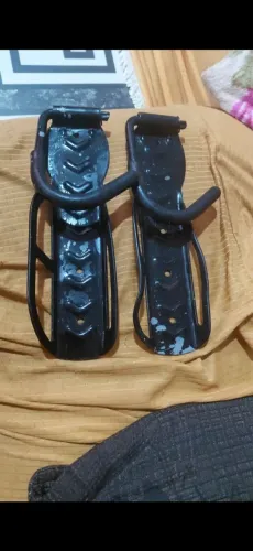 Vendo um suporte de parede o par