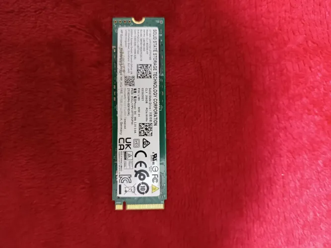 Ssd 256 saúde 97%