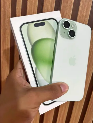 iPhone 15