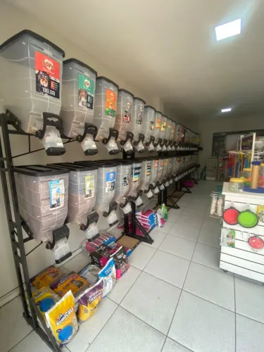 Vendo loja de ração