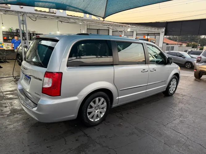 Chrysler Town & Country Limited 3.8 /3.6 V6 Aut. 2012