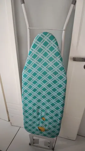 Tábua de passar roupas MOR