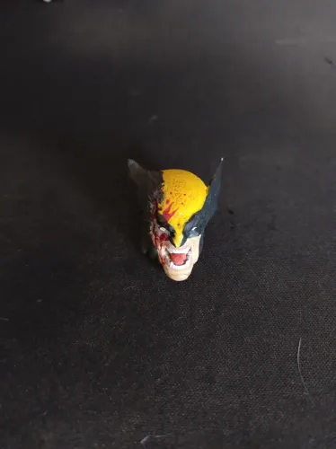 Head battle damage Wolverine p/ Marvel legends