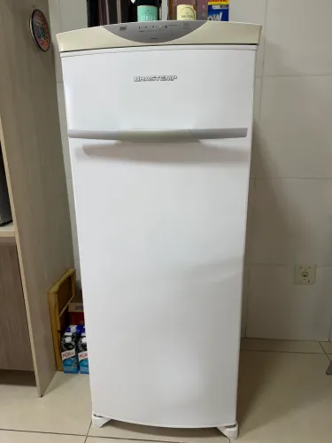 Freezer Brastemp 110V em excelente estado