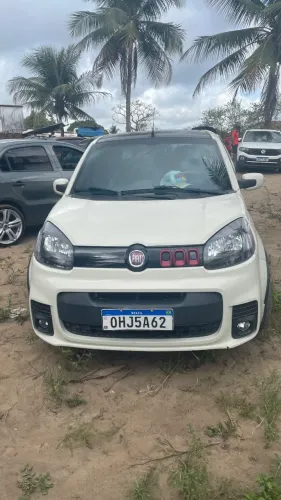 Fiat Uno Sporting Dualogic 1.4 EVO Flex 8V 4P 2015