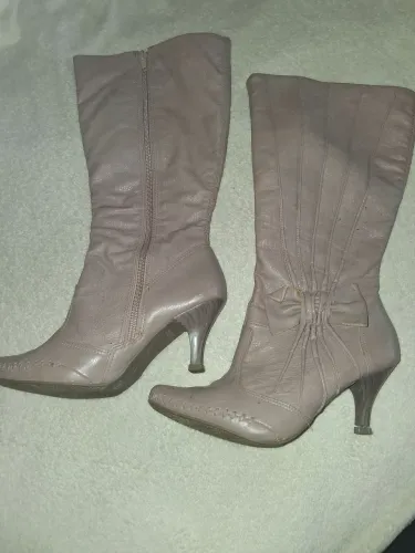 Bota 35